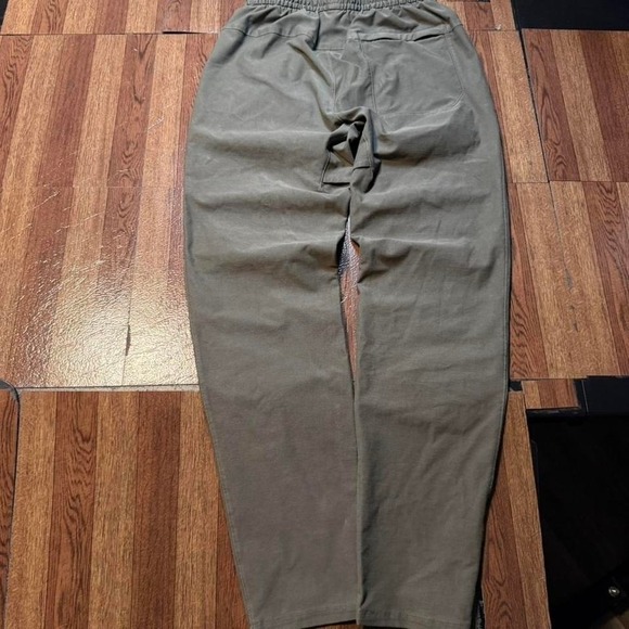 Lululemon Green Utilitech ABC Slim Fit Pants XS LMSAJGS - Picture 2 of 6